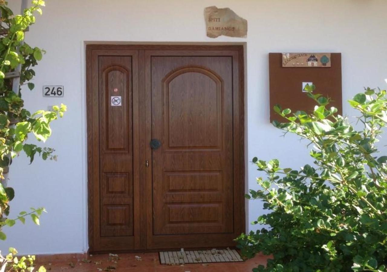 Spiti Damianos Villa Beachfront Pomos Esterno foto